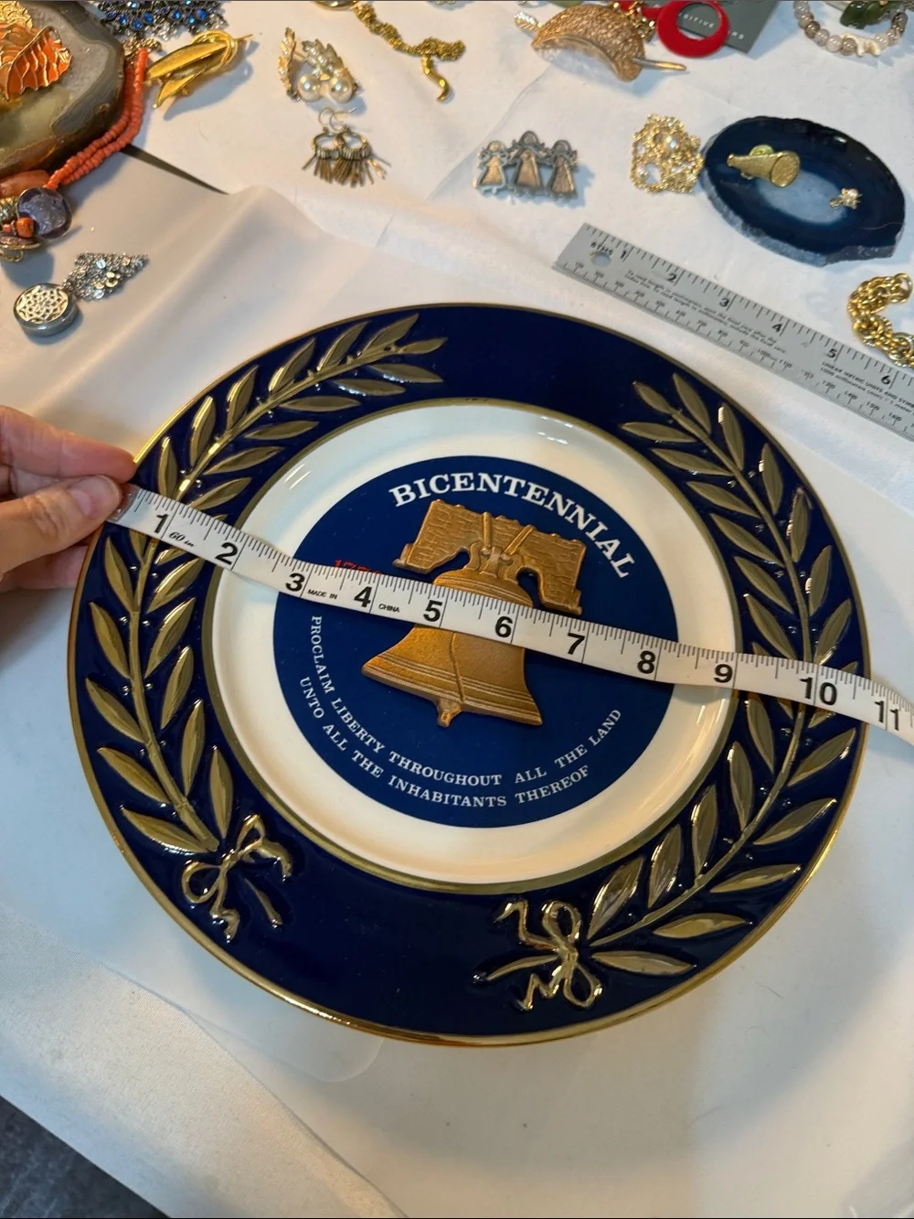 Vintage TST 1776-1976 US Bicentennial Liberty Bell Commemorative Plate GUC